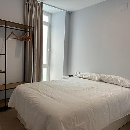 Apartamento Puente De Piedra โลโกรโญ ภายนอก รูปภาพ
