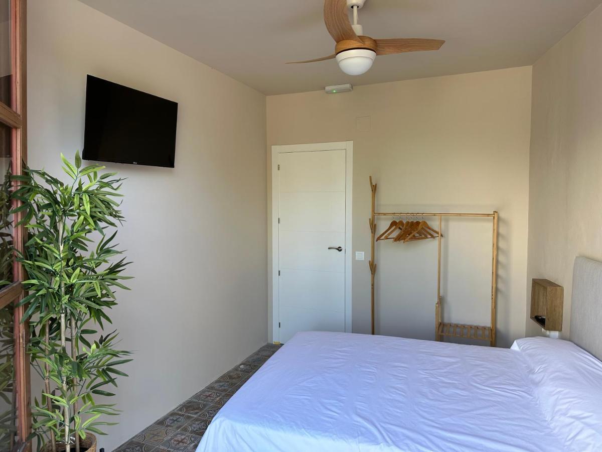 Apartamento Puente De Piedra โลโกรโญ ภายนอก รูปภาพ