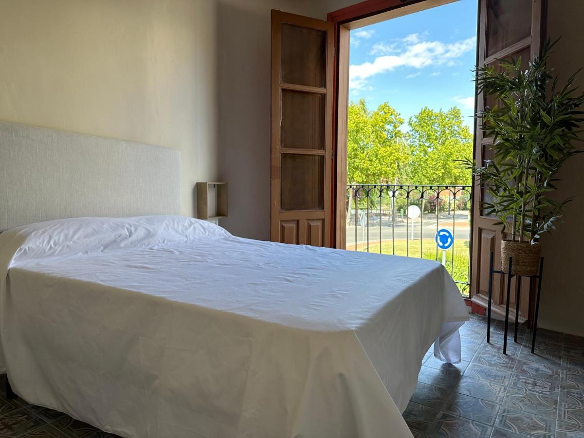 Apartamento Puente De Piedra โลโกรโญ ภายนอก รูปภาพ